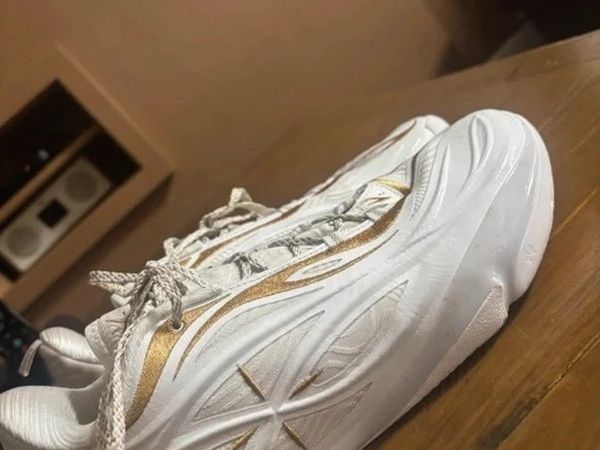 Way of Wade Ultra 5 Basketball Shoes - Main image