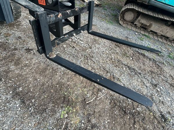 13 ton pallet forks 65mm pins - Main image