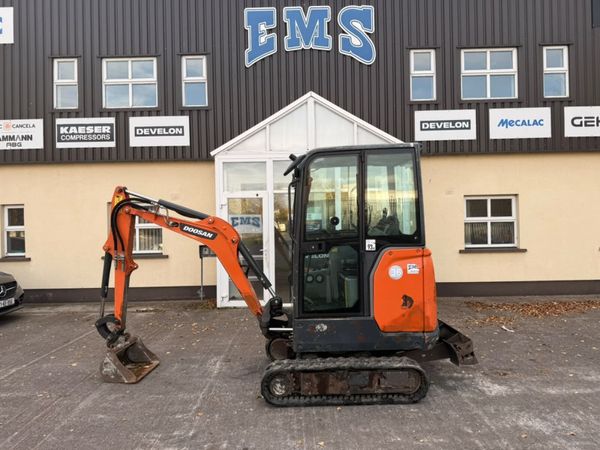 2018 Doosan DX19  2Ton Excavator - Main image