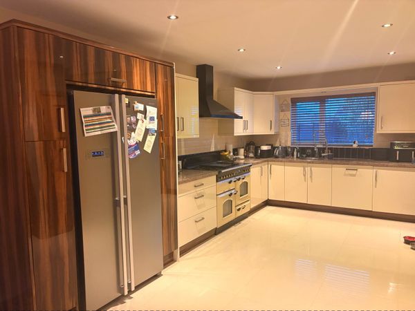 Cream Kitchen - Ratoath - Main image