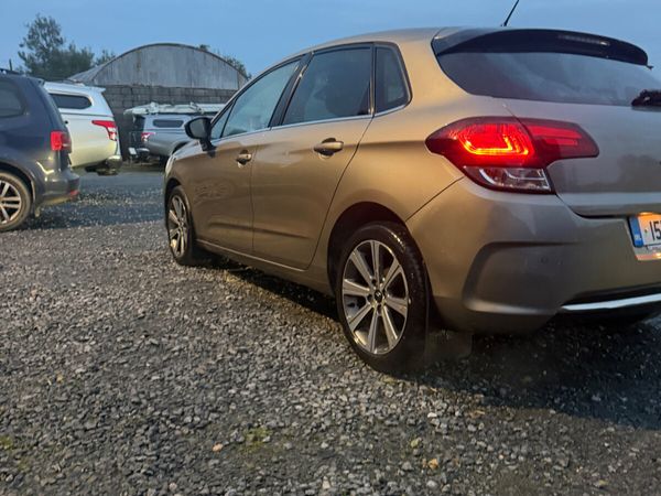 2015 C4 1.6 diesel - Main image