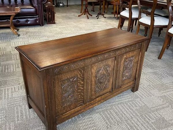 Fabulous oak George III blankets chest storage box - Main image