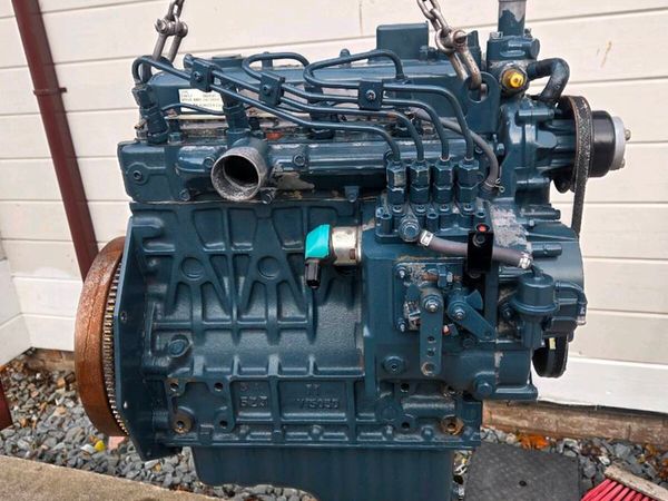 Kubota V1505 4 cylinder diesel engine - Main image