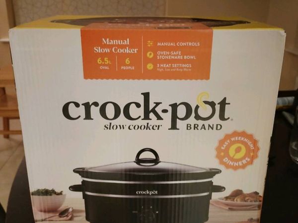 Crockpot slow cooker. Brand new, unopened - Main image