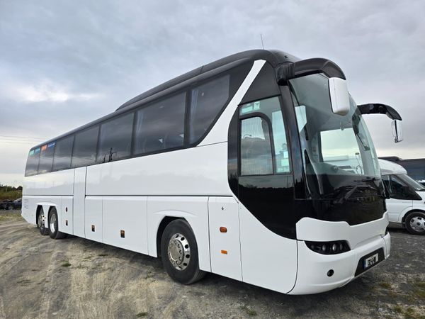 2013 Neoplan P22 - Main image