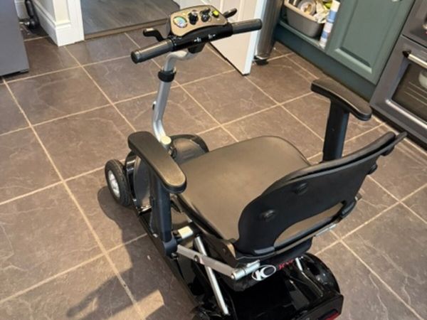 Kymco folding mobility scooter - Main image