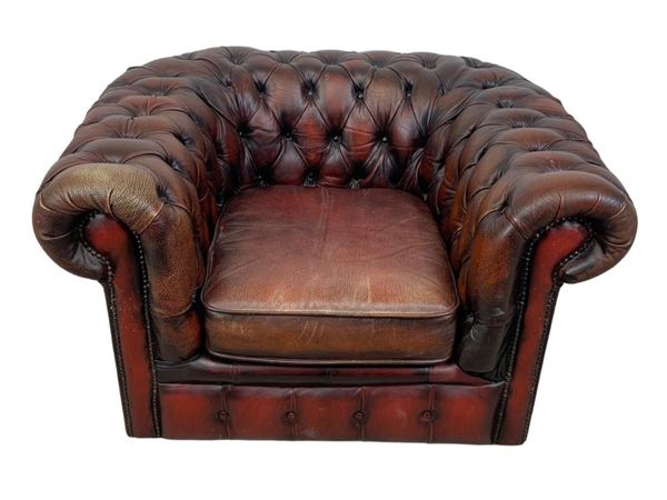 Vintage Deep Button ox-blood leather Chesterfield - Main image