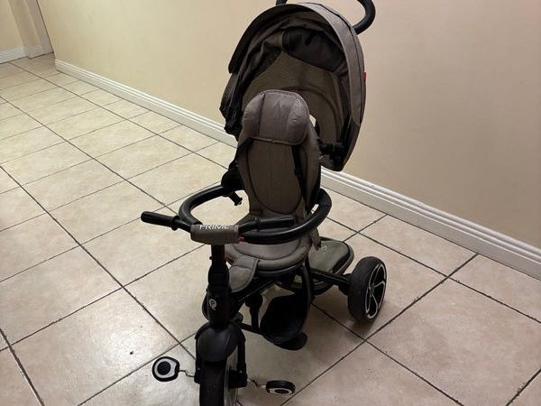 Childs bikes and scooters - Main image