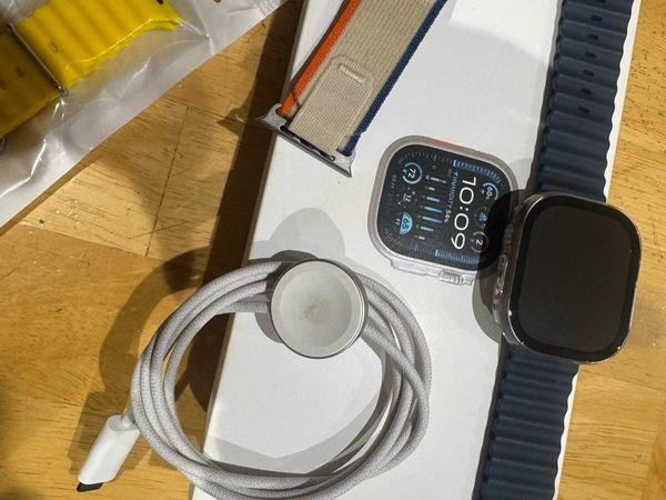 Apple Watch Ultra 2 - Main image