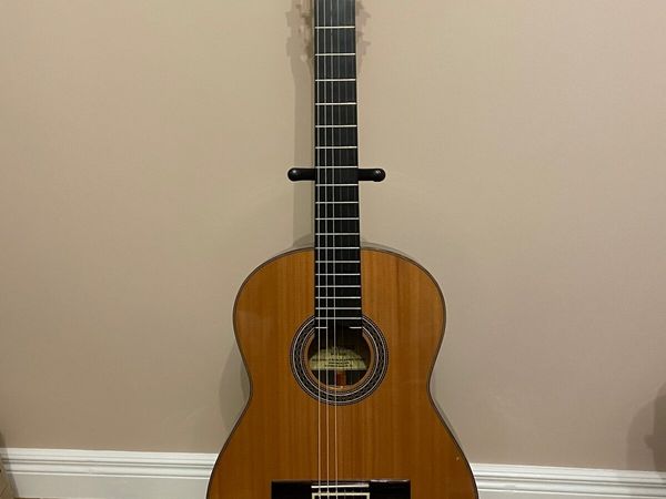 Handmade Classical Guitar - Main image
