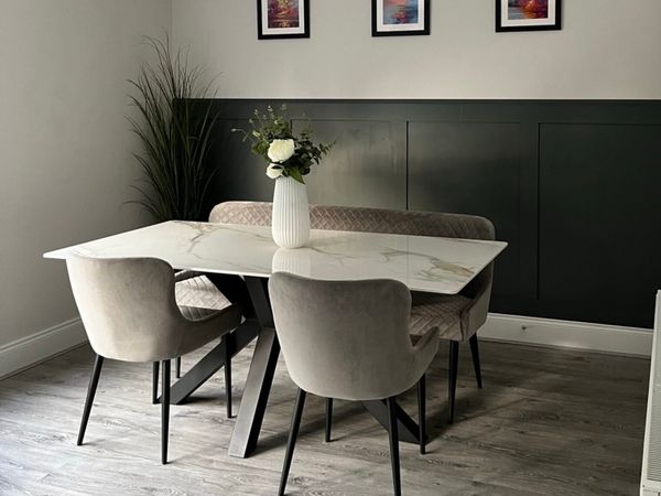 Table , 2 chairs and bench - Main image