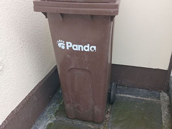 WHEELIE BIN - Main image