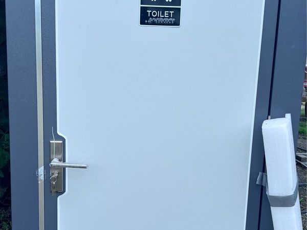 Toilet Block - Main image