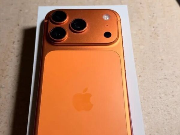 IPhone 17 pro new in the box never was use. Unlock - Main image