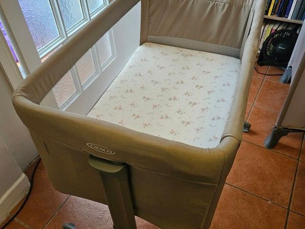 Graco Sweet2Sleep Bedside Crib - Main image
