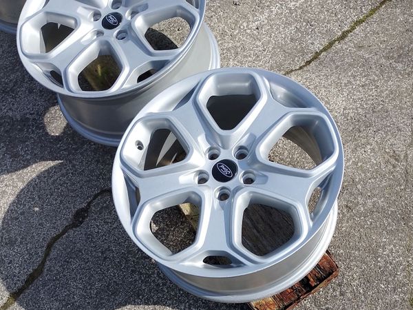 Genuine Ford Focus ST snowflake alloys 18 - Main image