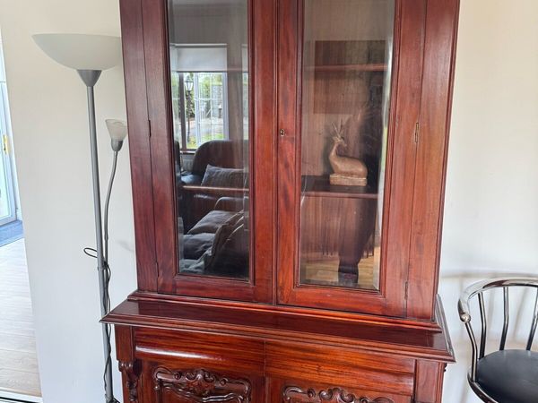 Mahogany antique dresser - Main image