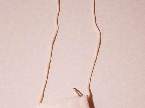 MONEY/STORAGE PURSE, WITH LONG HANDLE (WASHED). - Main image