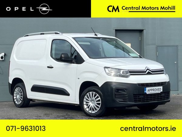 Citroen Berlingo LX BLUEHDI 100 MWB 65 650KG 3DR - Main image
