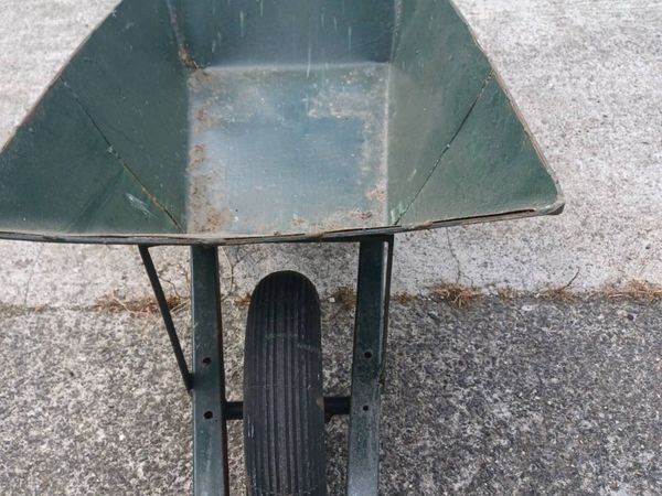 Wheel Barrow - Main image