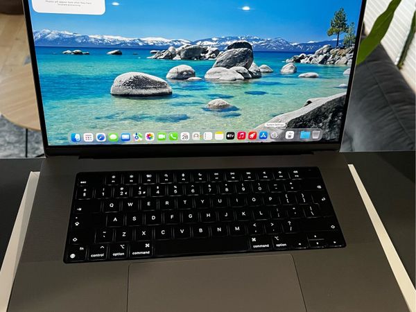 MacBook Pro M2 16” Pro Chip - Main image