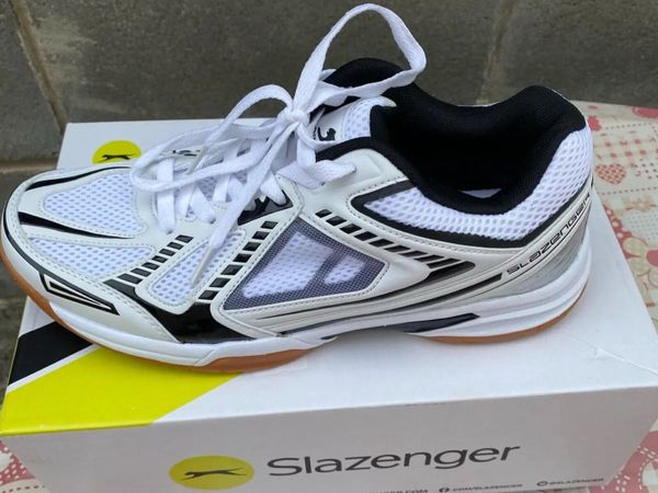 NEW IN BOX Slazenger Rubber Sole Court Runners, 42 - Main image