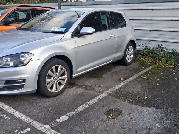 VW Golf - Main image