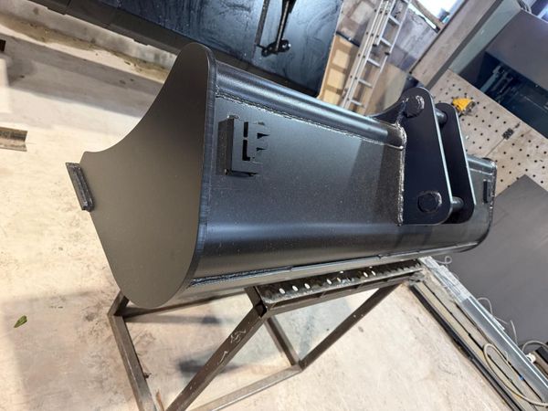LF Sheugh / Grading / Ditching Bucket.  6ton 5FT - Main image