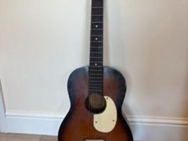 Vintage Sunburst Acoustic Guitar – 1960s/70s Style - Main image