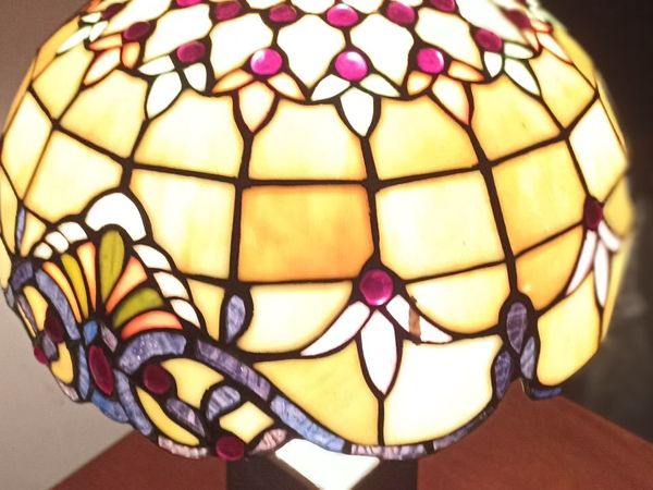 Tiffany Style Table Lamp - Main image