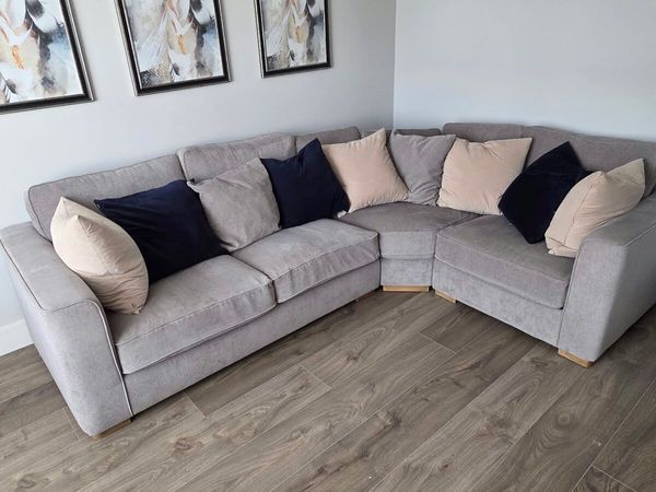 L-shaped corner sofa - Main image