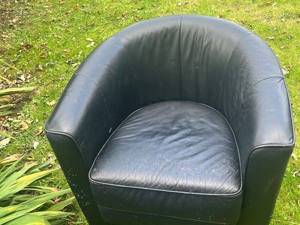 Free Tub chair - Main image