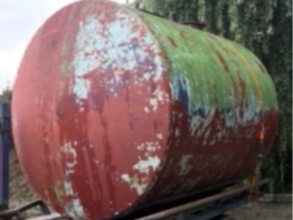20,000 liter water/diesel tank - Main image