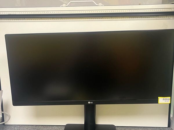 LG 29” Ultrawide Monitor - 29UB67B - Main image