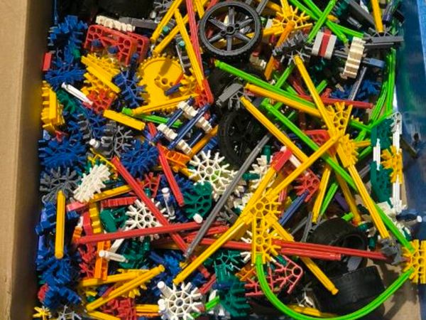 Knex constructor - Main image