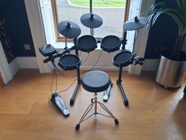 Alesis Turbo Mesh Electric Drum Kit with amp - Main image