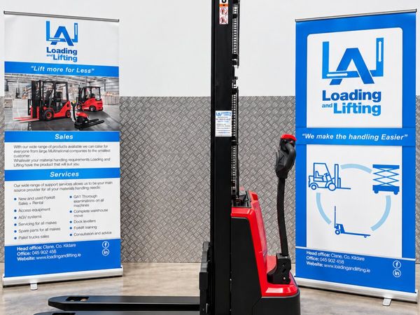 HC Pallet Stacker - Main image