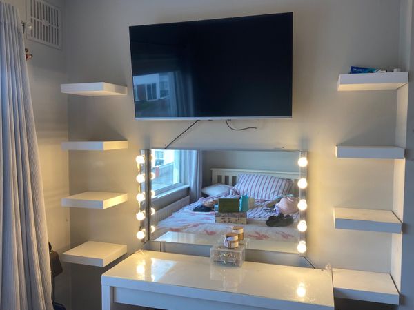 Vanity area set up - Main image