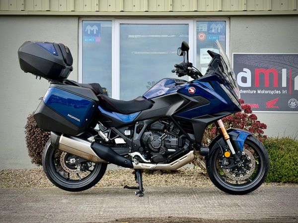 261 Honda NT1100 DCT ES - Main image