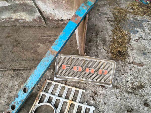 Ford 4000 parts - Main image