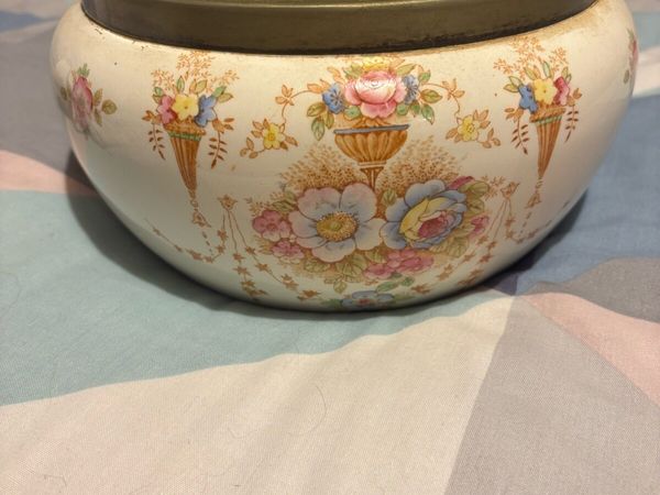 Vintage crown Devon ware fruit bowl - Main image
