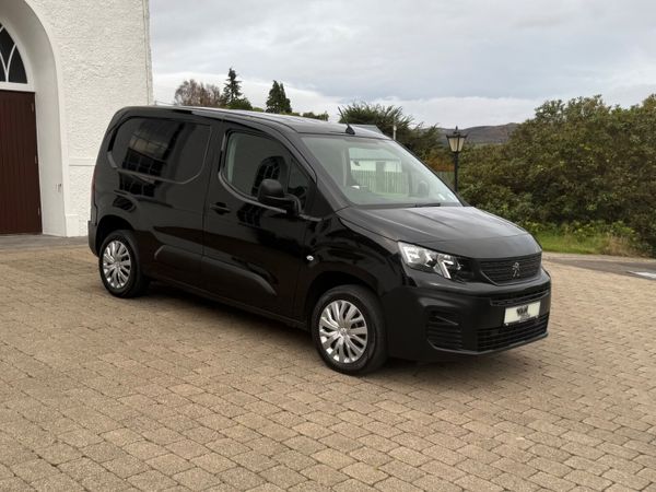 2023 (232reg) Peugeot Partner Professional Plus - Main image