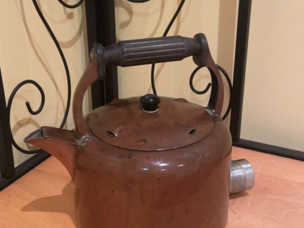 Vintage copper kettle - Main image