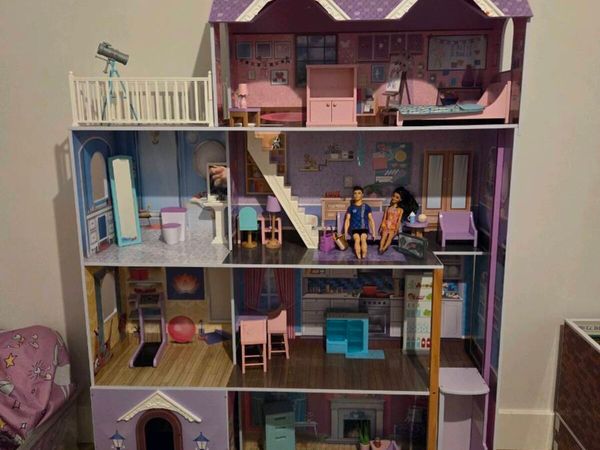 Dolls house - Main image