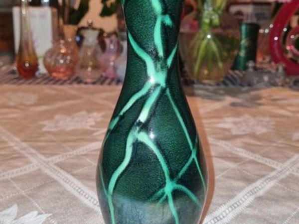 Vintage Sylvac Green Vase - Main image