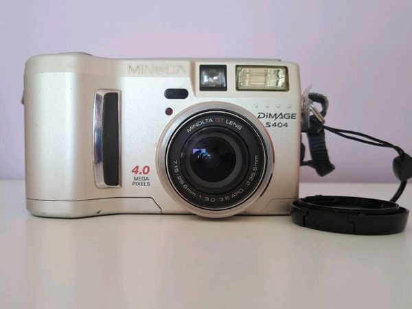 Minolta Dimage digital camera - Main image
