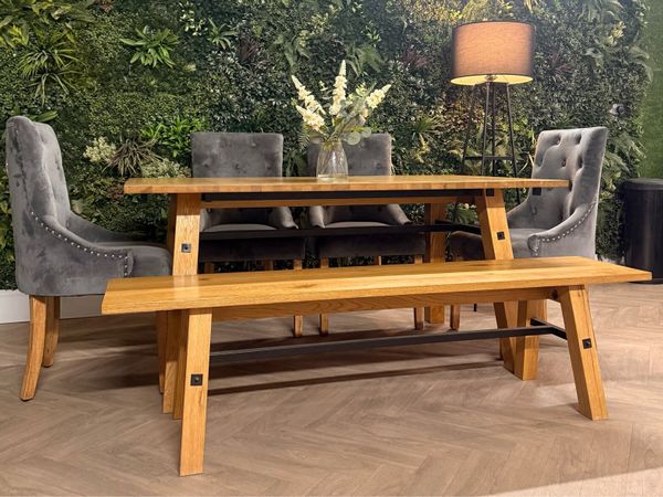 Ex-display* solid oak dining table, 4 chairs & be - Main image