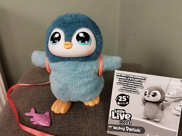 Little Live Pets Walking Penguin Toy - Main image