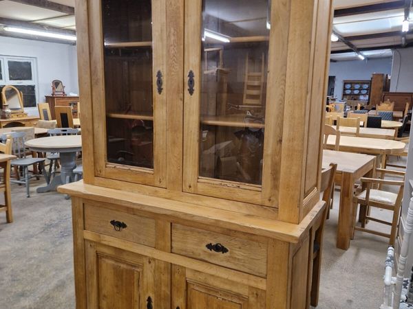 Large vintage oak dresser, press - Main image