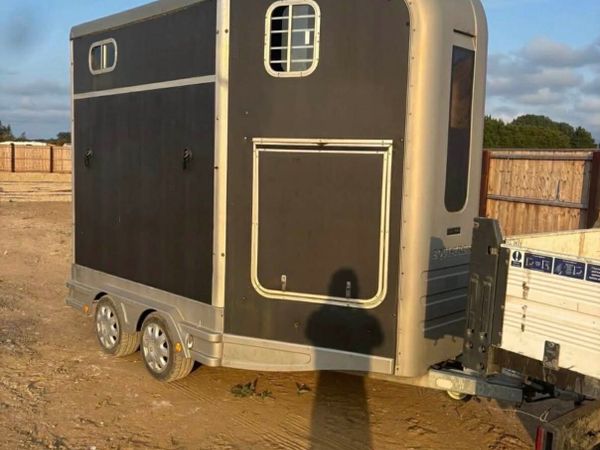 2017 equi trek horsebox - Main image